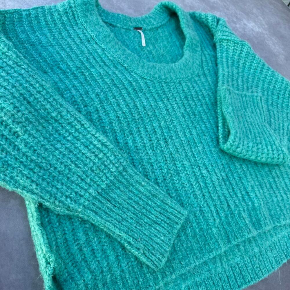 Free People Chunky Knit Oversized Scoop Neck Sweater in Green